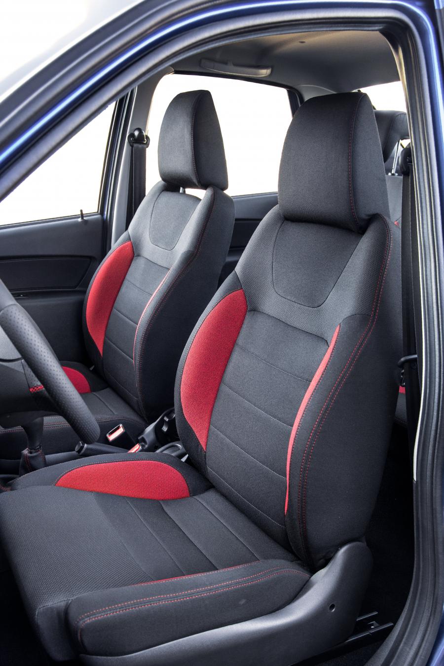 Интерьер Lada Granta Drive Active 2019 года  (фото 40 из 40)